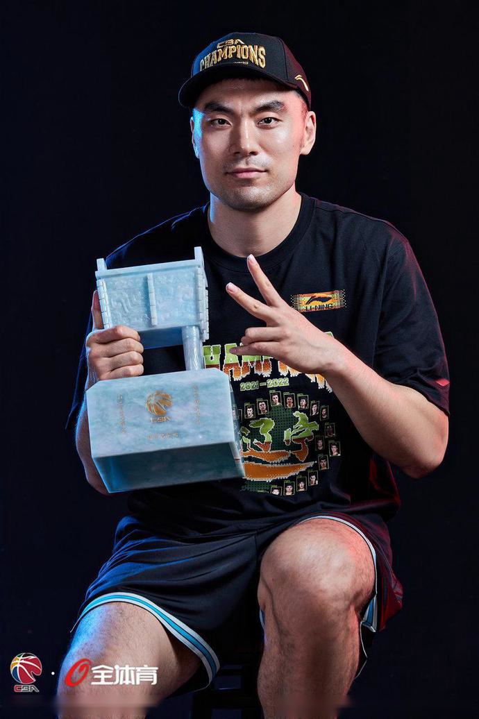 体育娱乐-关于今晚深圳男篮调整名单以备德甲；复出首秀环节打磨；底气十足；控场能力受关注的信息